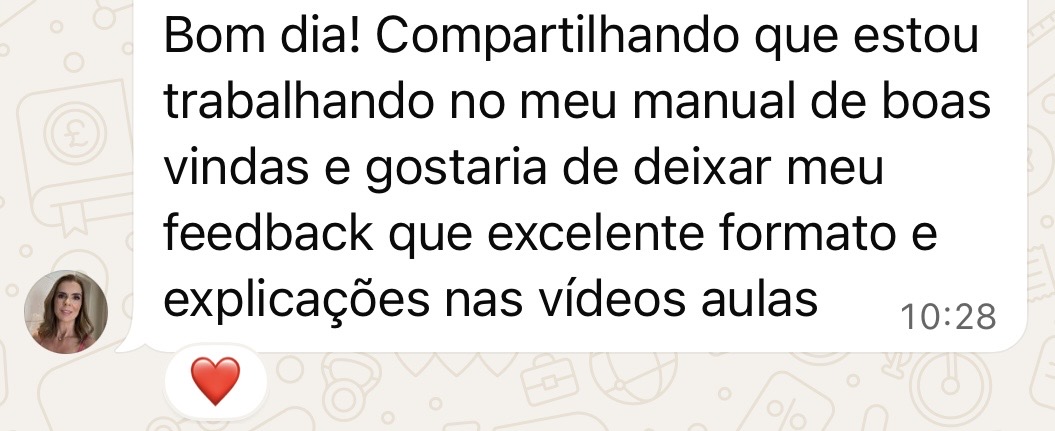 Print de mensagem de anfitriã elogiando o formato e as videoaulas do Guia de Boas-Vindas